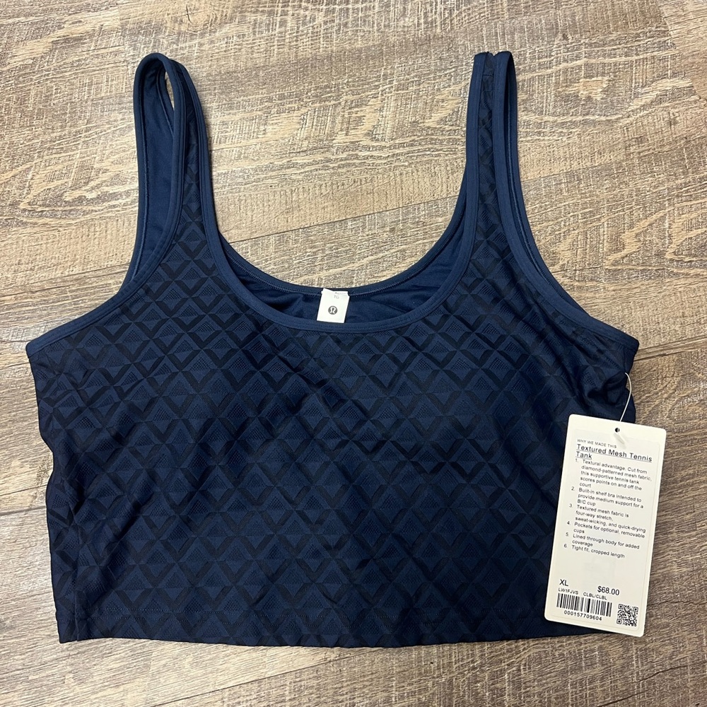 Lululemon blue textured mesh tennis tank size xl